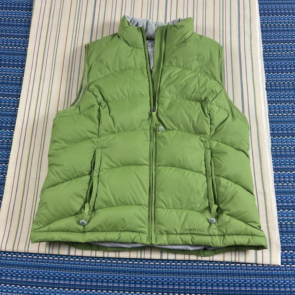 L.L. Bean Vest Womens Large Green Down Puffer Full Zip Pockets Outdoor Warm